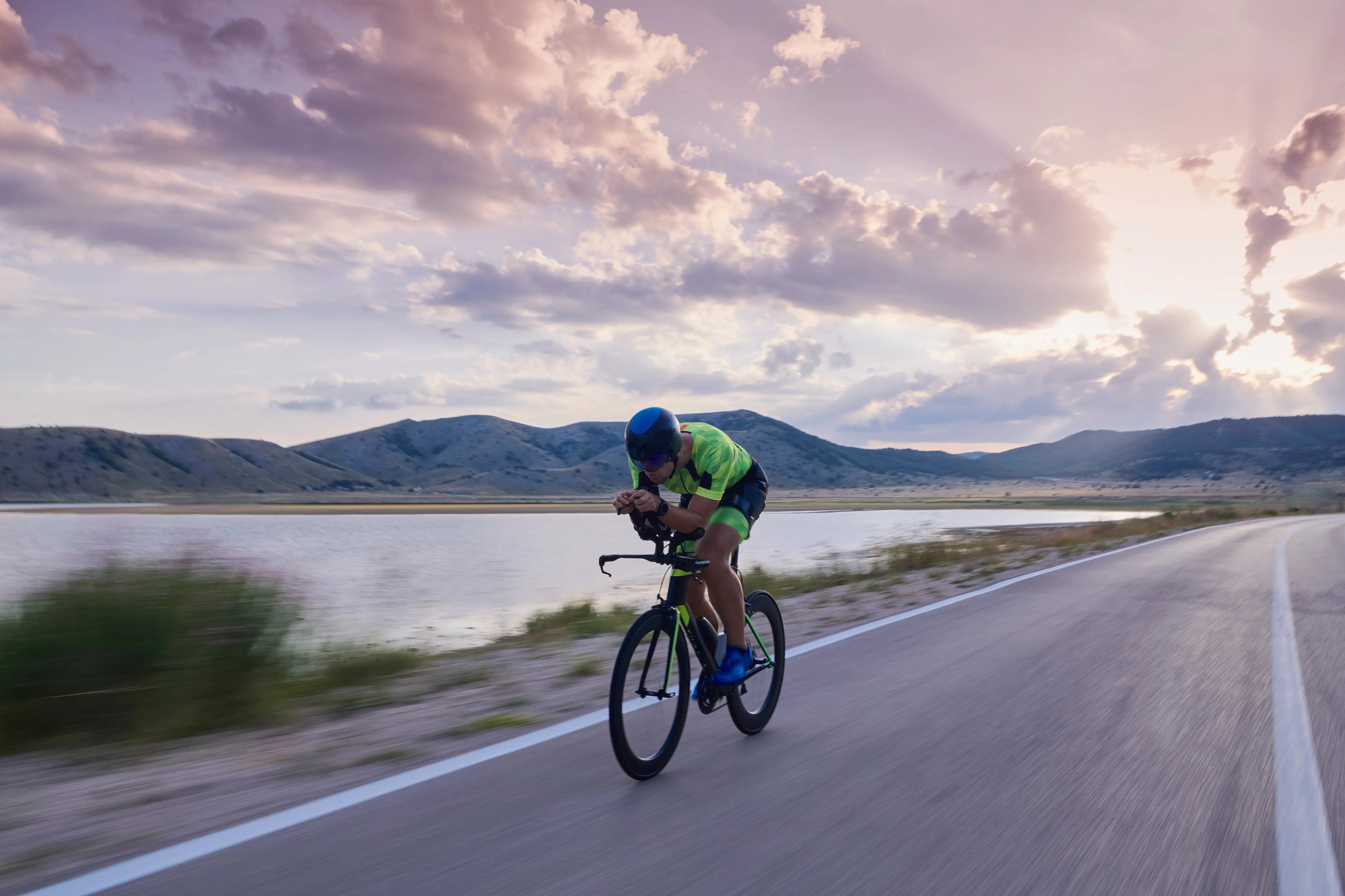 Improve Your Cycling By Strengthening Your Arms