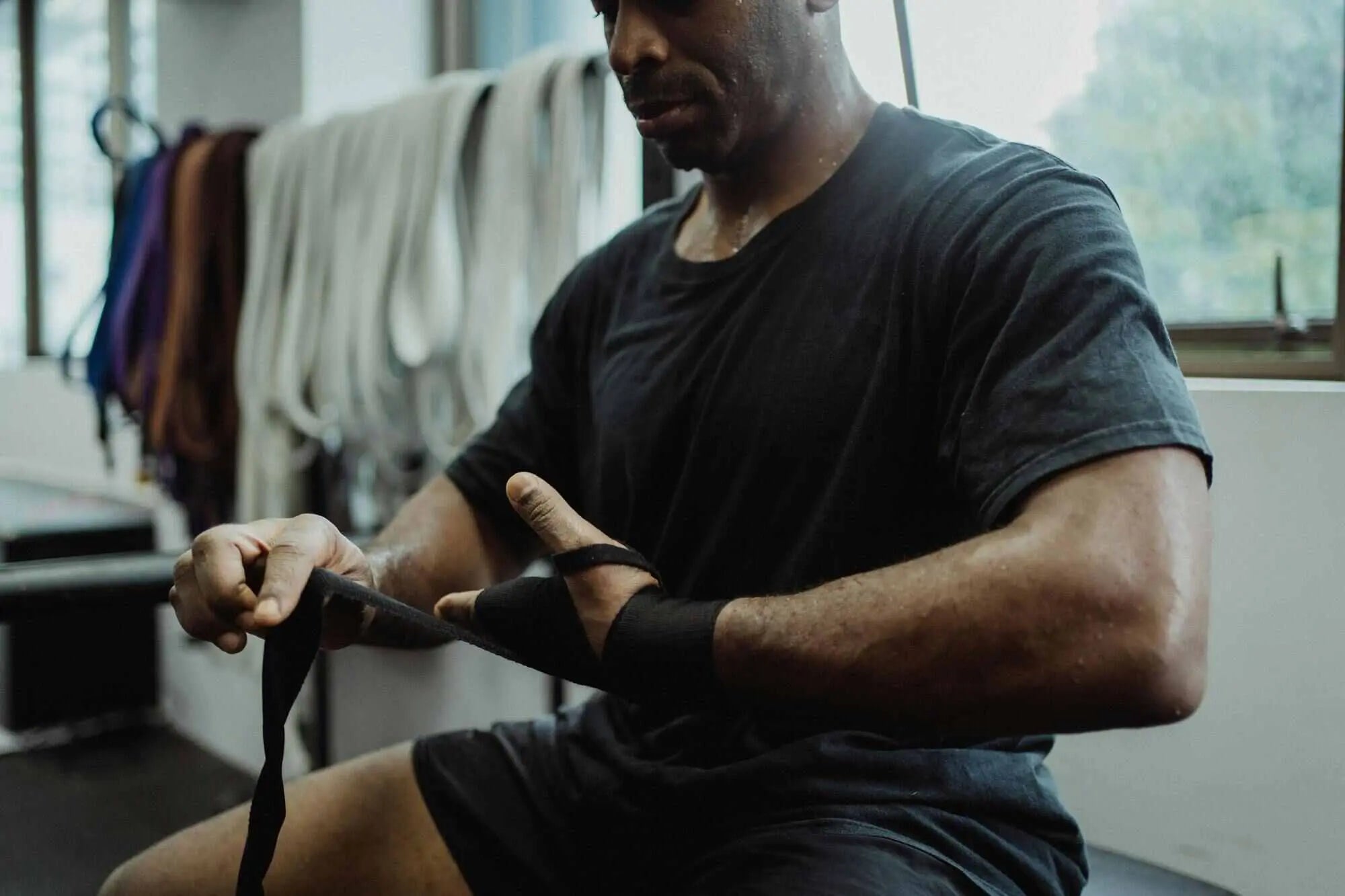 Kinesiology Tape for Wrist Support: How to Apply for Pain Relief and Injury Care